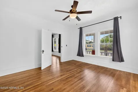 2516 N Market Street Jacksonville FL 32206