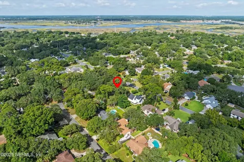 1083 Kings Road Neptune Beach FL 32266