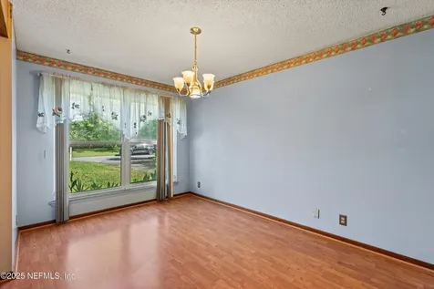 1083 Kings Road Neptune Beach FL 32266