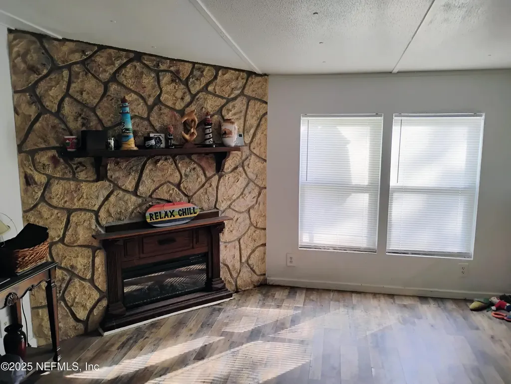 122 Culpepper Road San Mateo FL 32187
