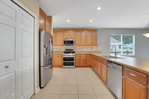 25122 Chipshot Court Sorrento FL 32776