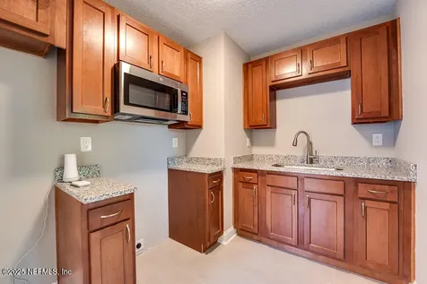 1593 W 11th Street Jacksonville FL 32209