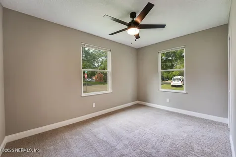 1593 W 11th Street Jacksonville FL 32209