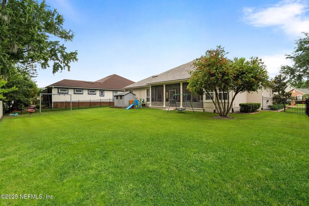 2025 Castle Point Court Fleming Island FL 32003