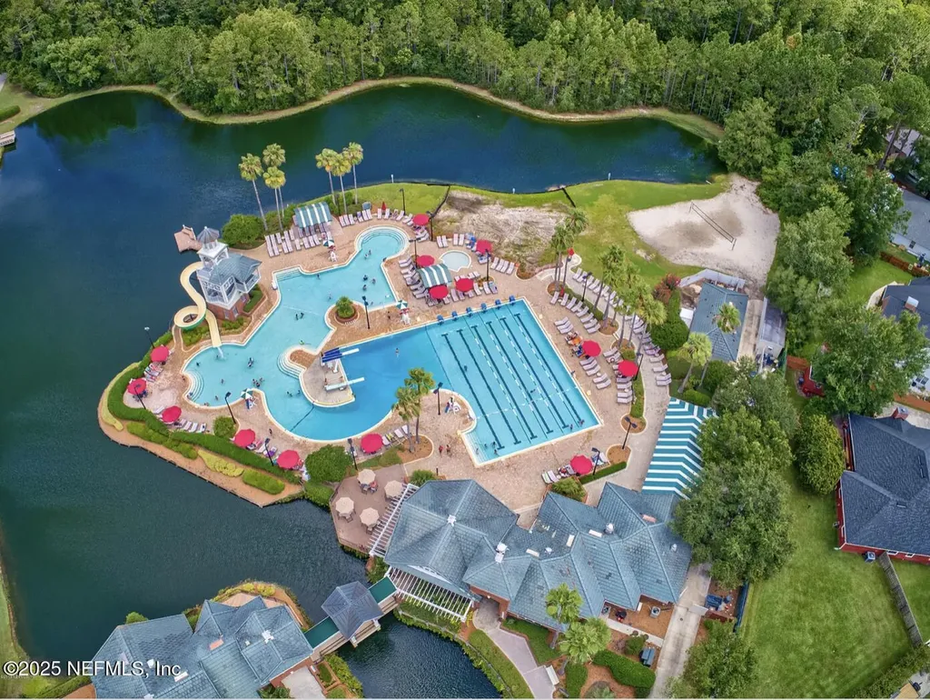 2025 Castle Point Court Fleming Island FL 32003