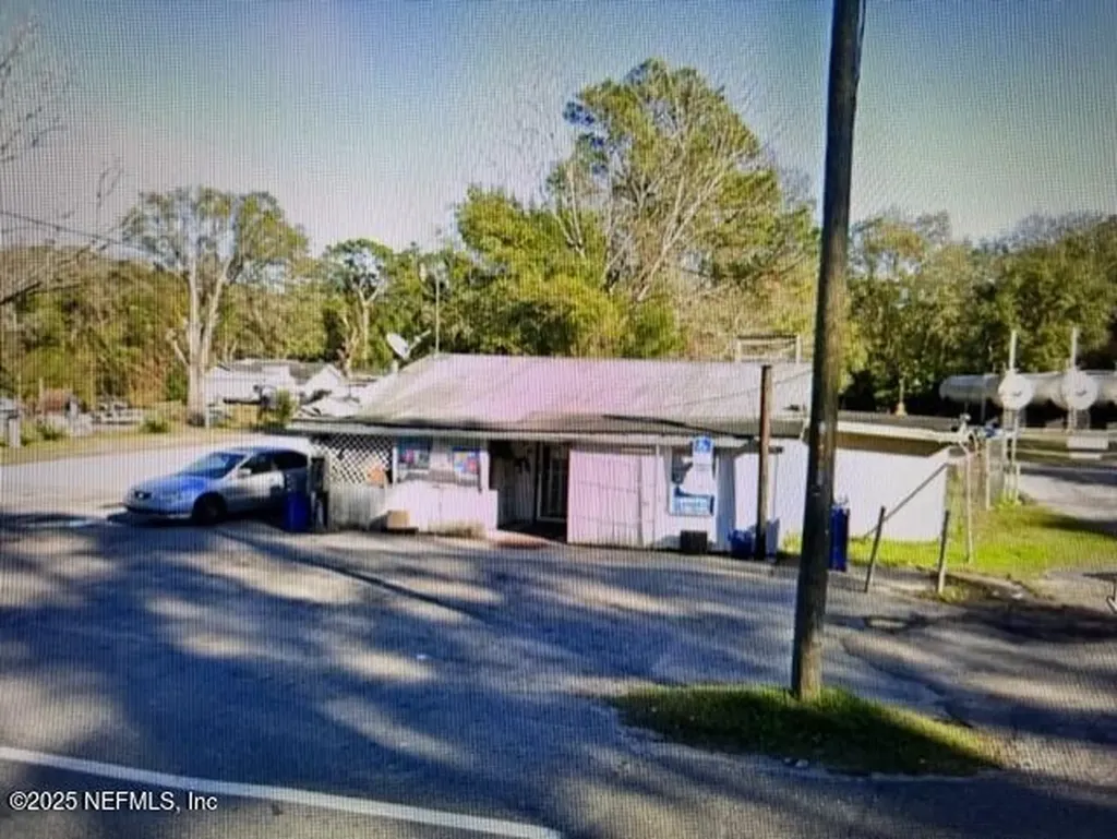 7477 Old Kings Road Jacksonville FL 32219