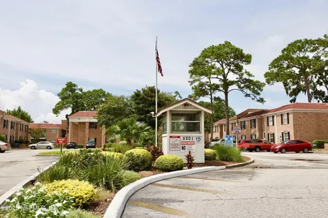 5201 Atlantic Boulevard Jacksonville FL 32207