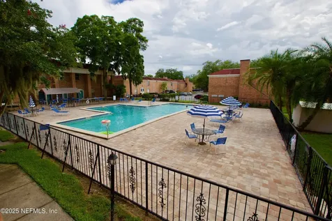 5201 Atlantic Boulevard Jacksonville FL 32207