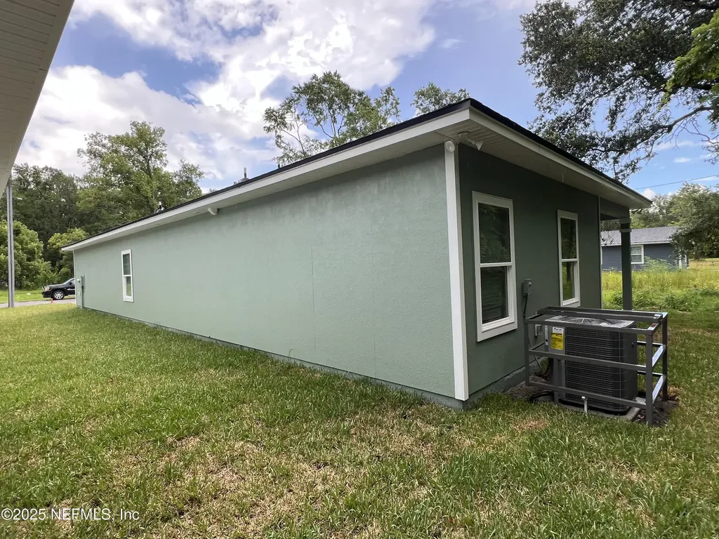 2120 W 2nd Street Jacksonville FL 32209