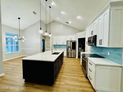 8725 Southern Glen Drive Jacksonville FL 32256
