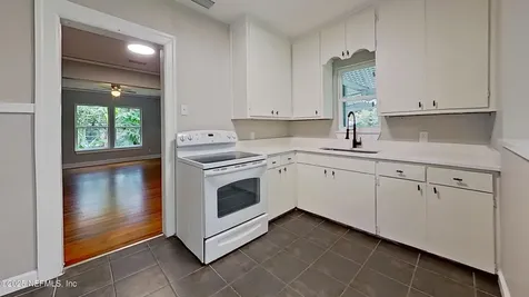 257 E 47th Street Jacksonville FL 32208