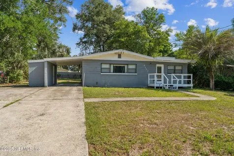 3157 Altamont Avenue E Jacksonville FL 32208