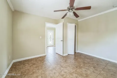 3157 Altamont Avenue E Jacksonville FL 32208