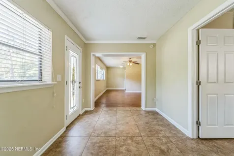 3157 Altamont Avenue E Jacksonville FL 32208
