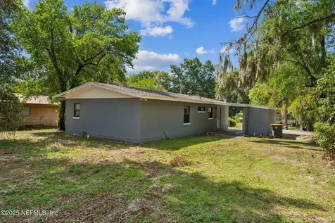 3157 Altamont Avenue E Jacksonville FL 32208