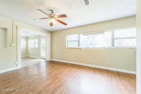 3157 Altamont Avenue E Jacksonville FL 32208