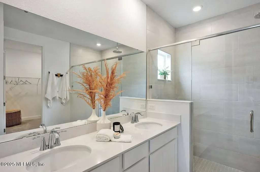 2832 Daylily Point Green Cove Springs FL 32043