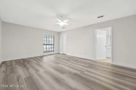 8426 Santana Court Jacksonville FL 32220