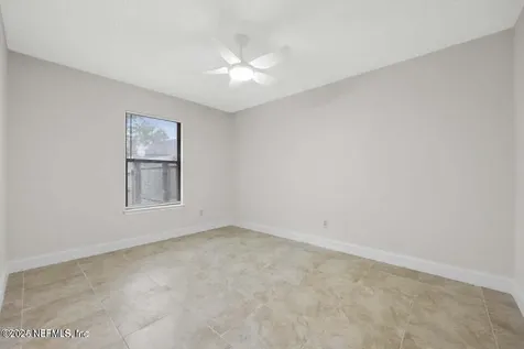 8426 Santana Court Jacksonville FL 32220