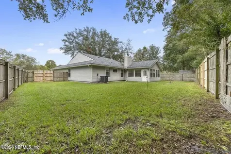 8426 Santana Court Jacksonville FL 32220