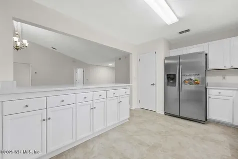 8426 Santana Court Jacksonville FL 32220