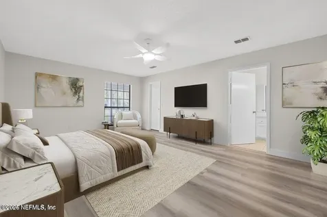 8426 Santana Court Jacksonville FL 32220