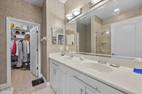 25 Riverview Bend N Palm Coast FL 32137