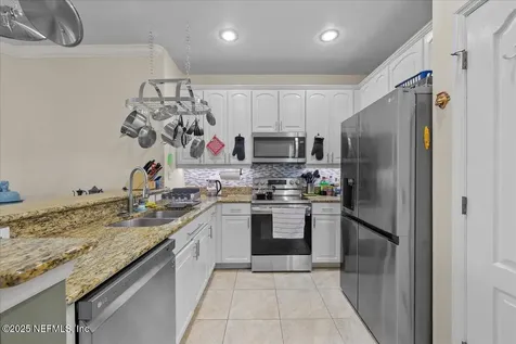 25 Riverview Bend N Palm Coast FL 32137