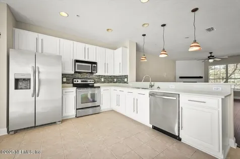 4426 Capital Dome Drive Jacksonville FL 32246