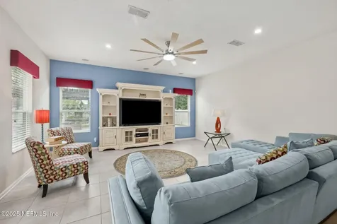 127 Bradford Lake Circle Jacksonville FL 32218