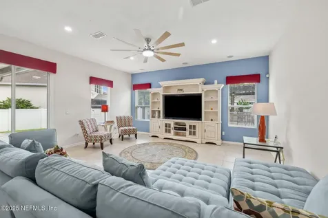 127 Bradford Lake Circle Jacksonville FL 32218