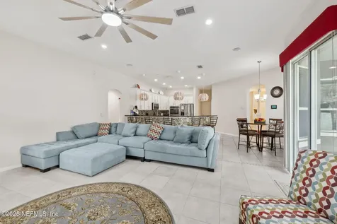 127 Bradford Lake Circle Jacksonville FL 32218