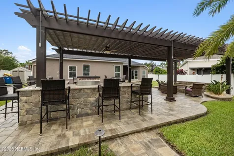 127 Bradford Lake Circle Jacksonville FL 32218