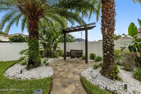 127 Bradford Lake Circle Jacksonville FL 32218