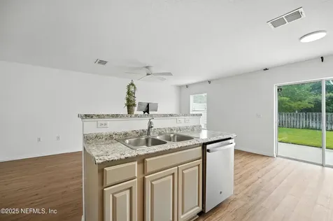 3769 Verde Gardens Circle Jacksonville FL 32218