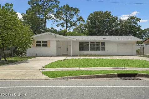 7934 Old Kings Road S Jacksonville FL 32217