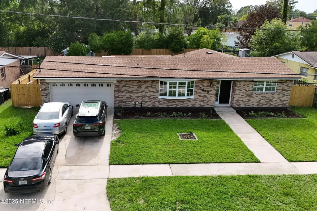2640 Elisa Drive W Jacksonville FL 32216