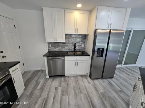 2640 Elisa Drive W Jacksonville FL 32216