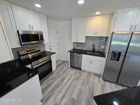2640 Elisa Drive W Jacksonville FL 32216