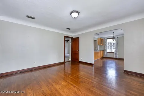 2754 Myra Street Jacksonville FL 32205