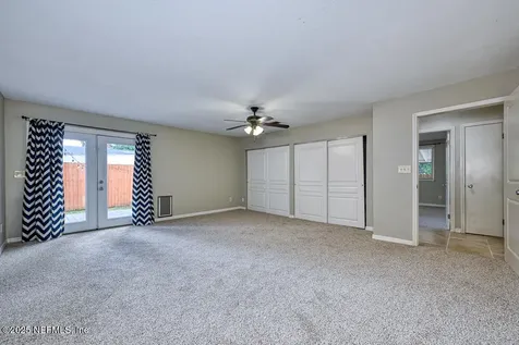 2754 Myra Street Jacksonville FL 32205