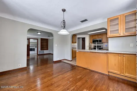 2754 Myra Street Jacksonville FL 32205