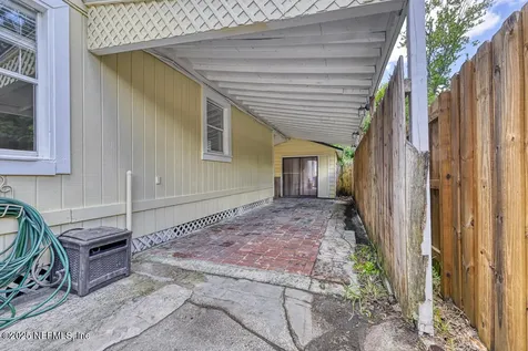 2754 Myra Street Jacksonville FL 32205