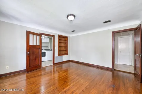 2754 Myra Street Jacksonville FL 32205