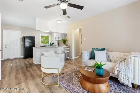 9814 Buncome Road Jacksonville FL 32246