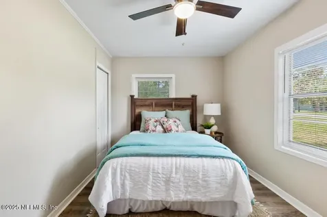 9814 Buncome Road Jacksonville FL 32246
