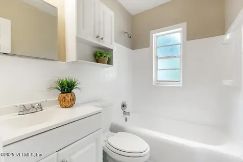 9814 Buncome Road Jacksonville FL 32246