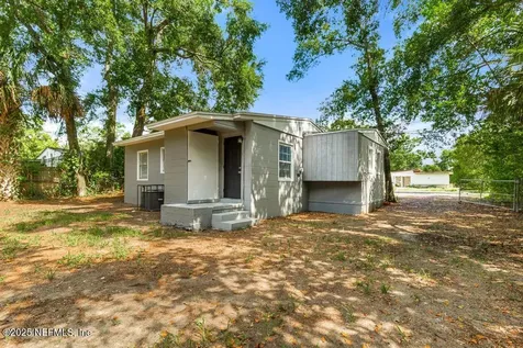 9814 Buncome Road Jacksonville FL 32246