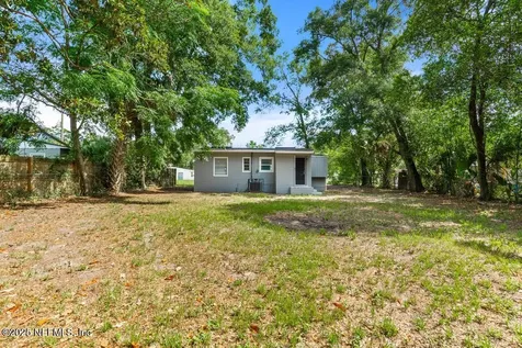 9814 Buncome Road Jacksonville FL 32246