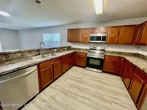 86069 Pineview Drive Yulee FL 32097
